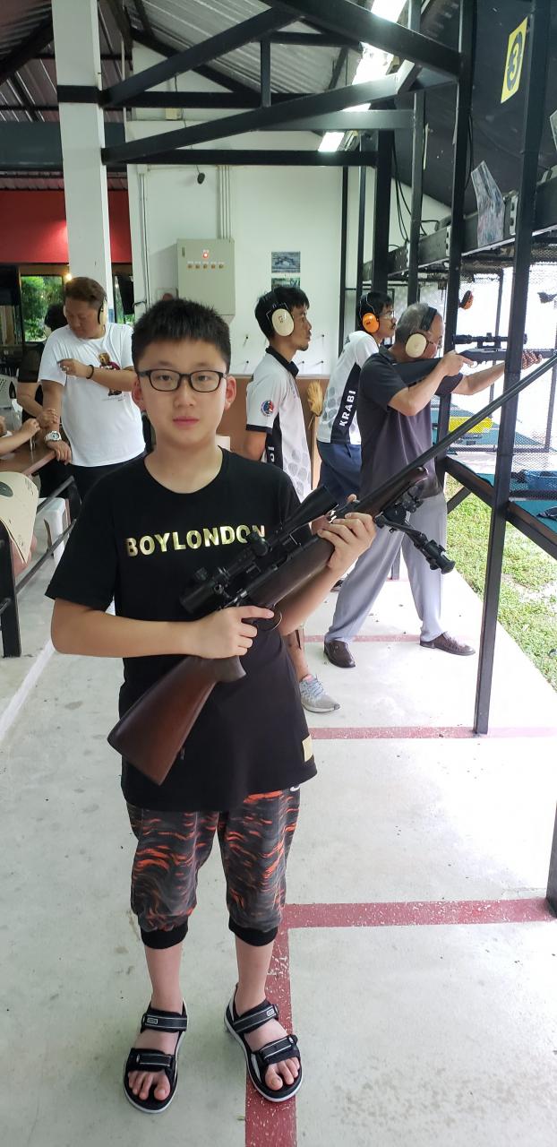 《泰国甲米府自由行-第二天-实弹射击》