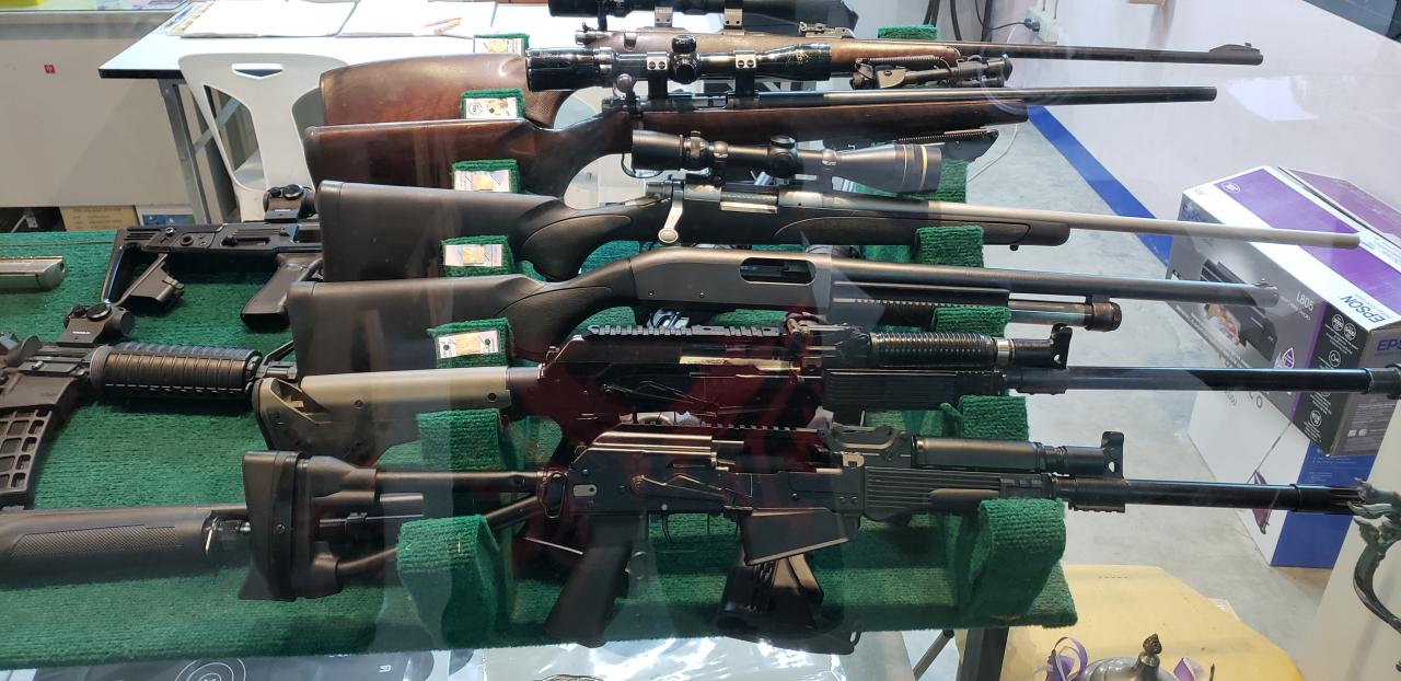《泰国甲米府自由行-第二天-实弹射击》